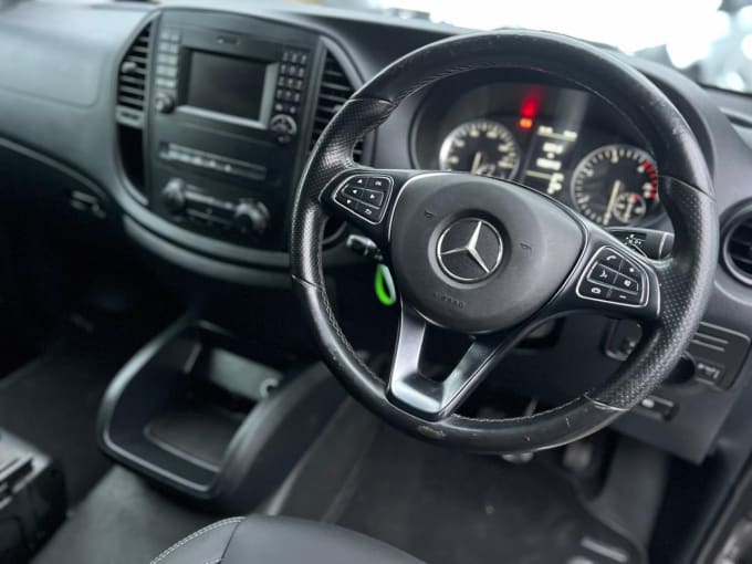 2025 Mercedes-benz Vito