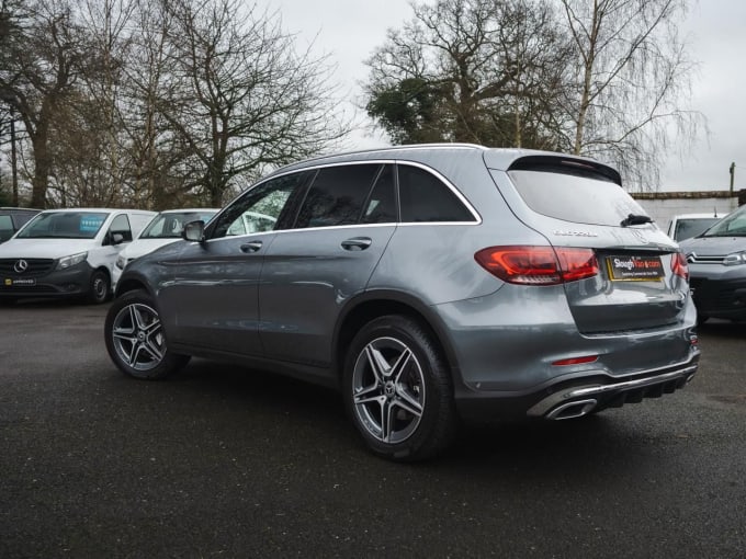 2025 Mercedes-benz Glc