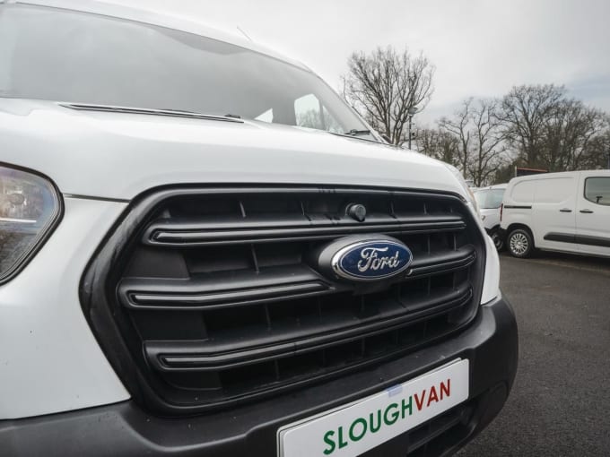 2025 Ford Transit