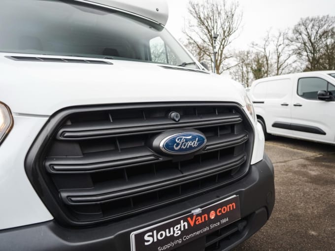 2025 Ford Transit