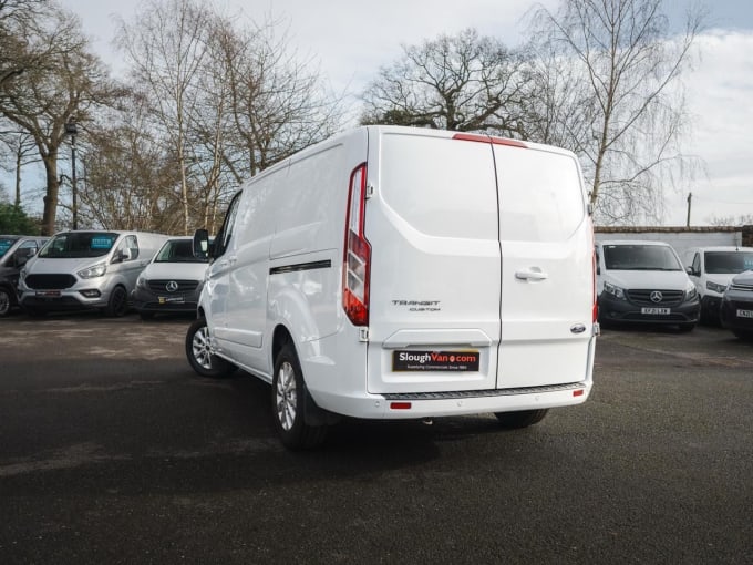 2025 Ford Transit Custom