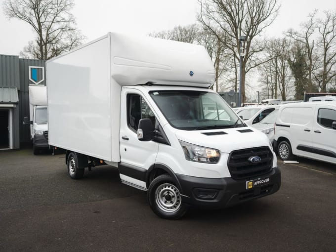 2025 Ford Transit