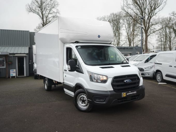 2025 Ford Transit