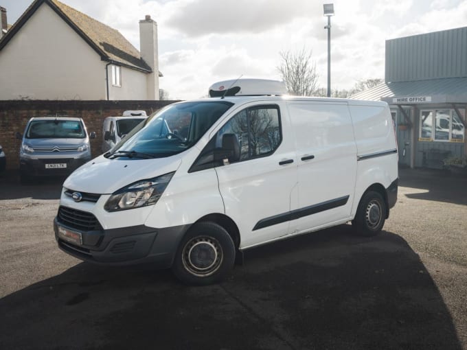 2025 Ford Transit Custom