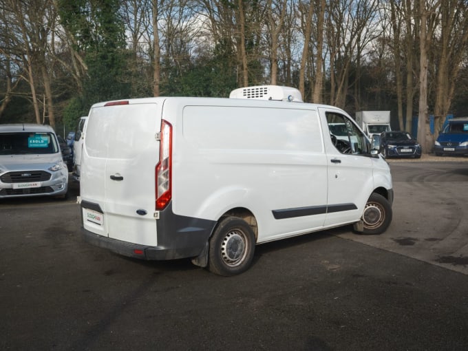 2025 Ford Transit Custom