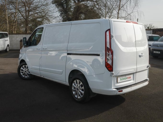 2025 Ford Transit Custom