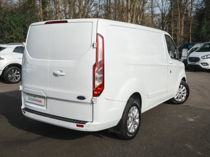 2025 Ford Transit Custom