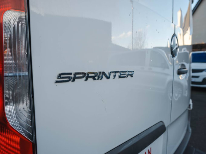 2025 Mercedes-benz Sprinter