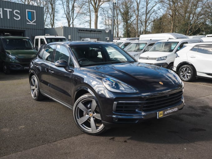 2025 Porsche Cayenne