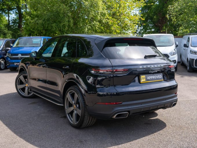 2025 Porsche Cayenne