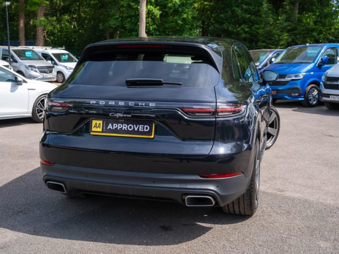 2025 Porsche Cayenne