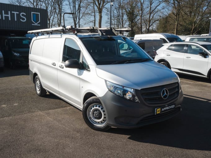 2025 Mercedes-benz Vito