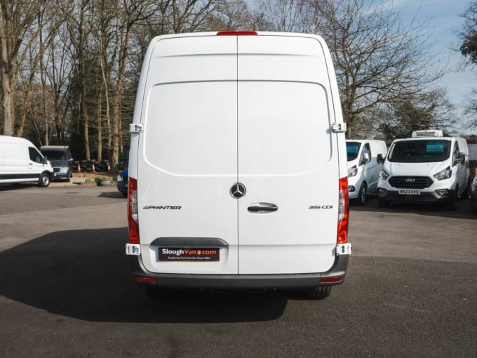 2025 Mercedes-benz Sprinter