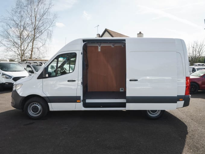 2025 Mercedes-benz Sprinter