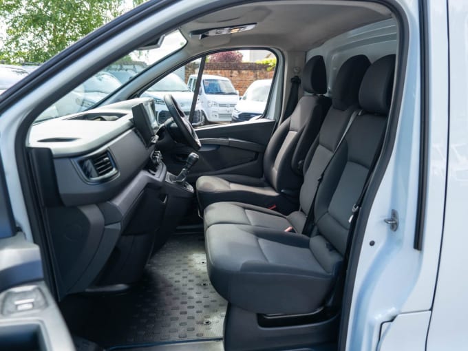 2025 Renault Trafic