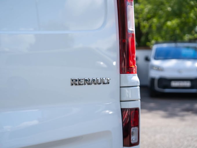 2025 Renault Trafic
