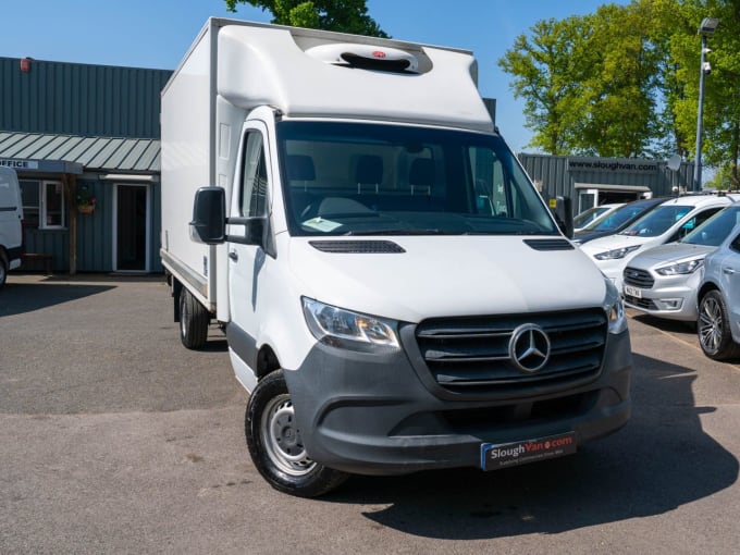 2025 Mercedes-benz Sprinter