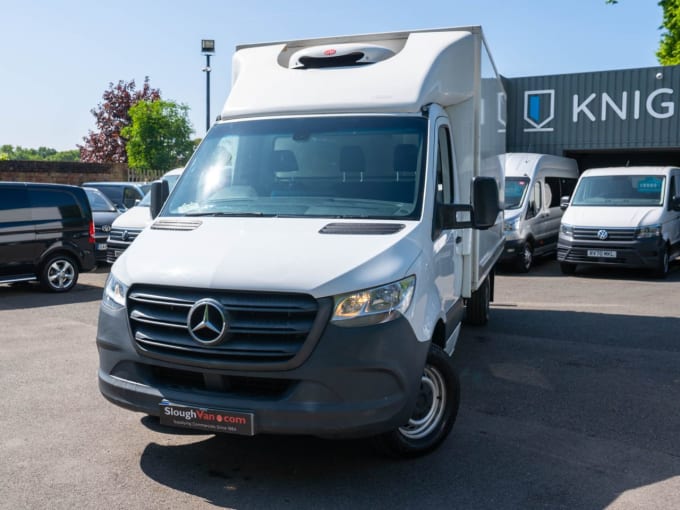 2025 Mercedes-benz Sprinter