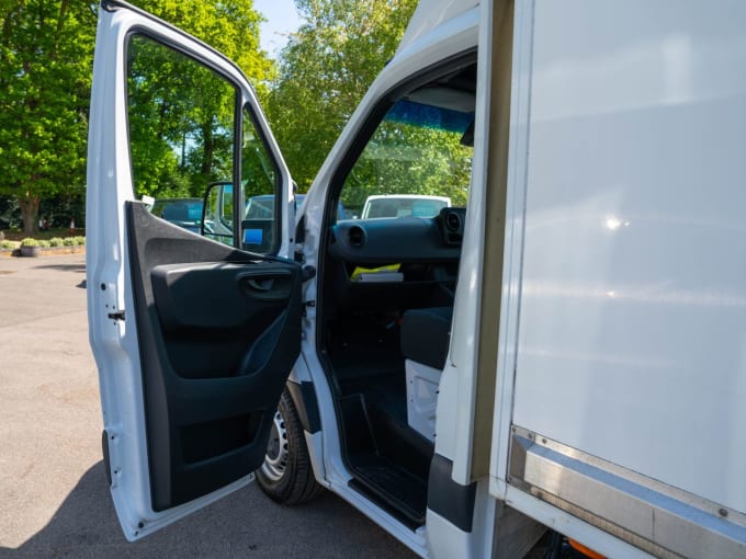 2025 Mercedes-benz Sprinter