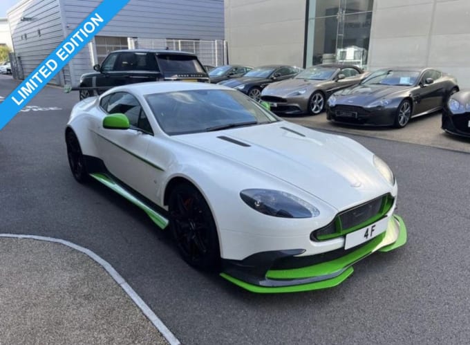2025 Aston Martin Vantage