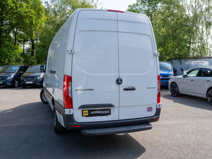 2025 Mercedes-benz Sprinter
