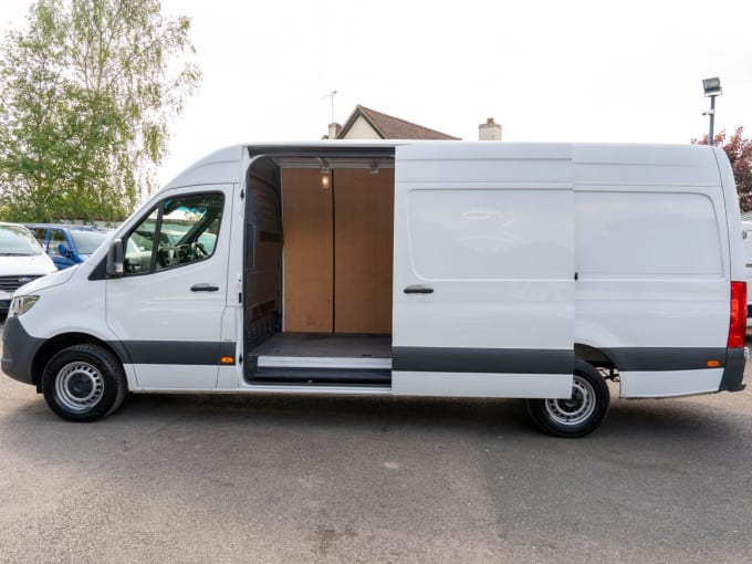 2025 Mercedes-benz Sprinter