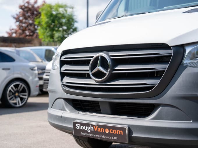 2025 Mercedes-benz Sprinter