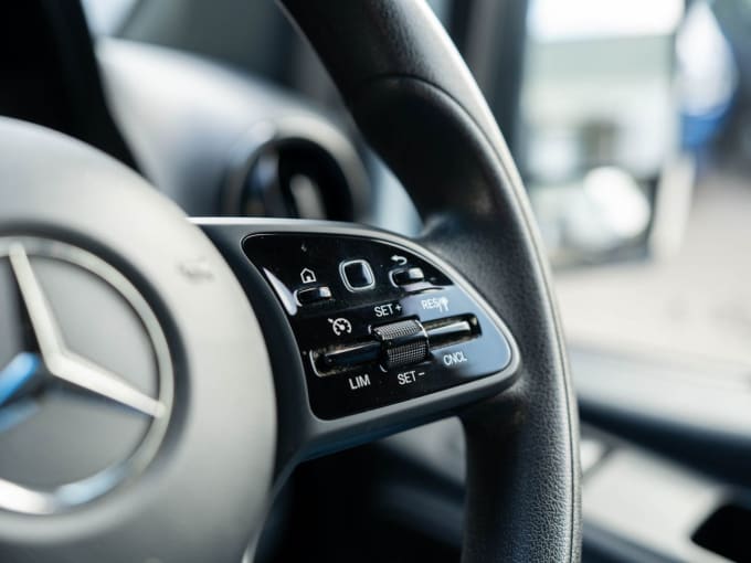 2025 Mercedes-benz Sprinter