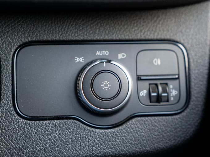 2025 Mercedes-benz Sprinter