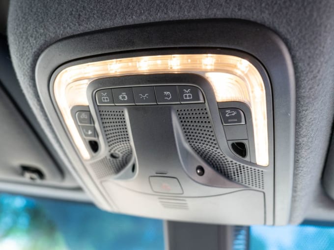 2025 Mercedes-benz Sprinter