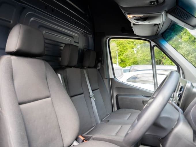 2025 Mercedes-benz Sprinter