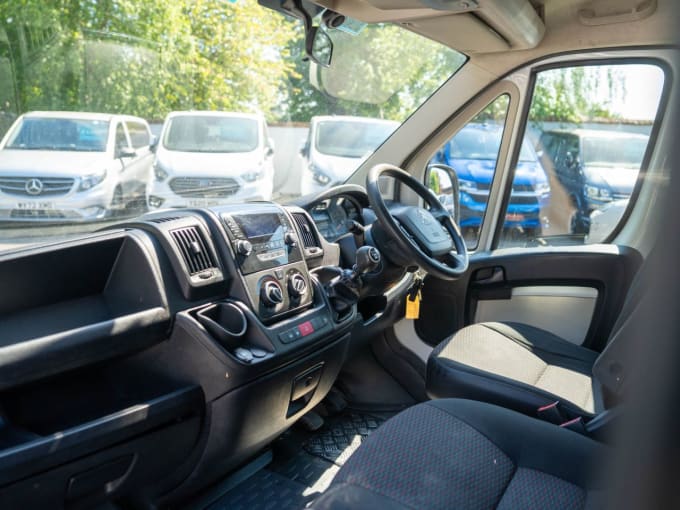 2025 Citroen Relay