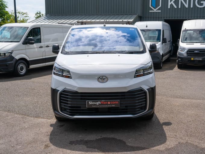 2025 Toyota Proace