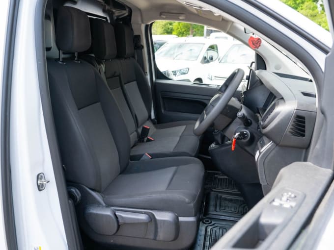 2025 Toyota Proace