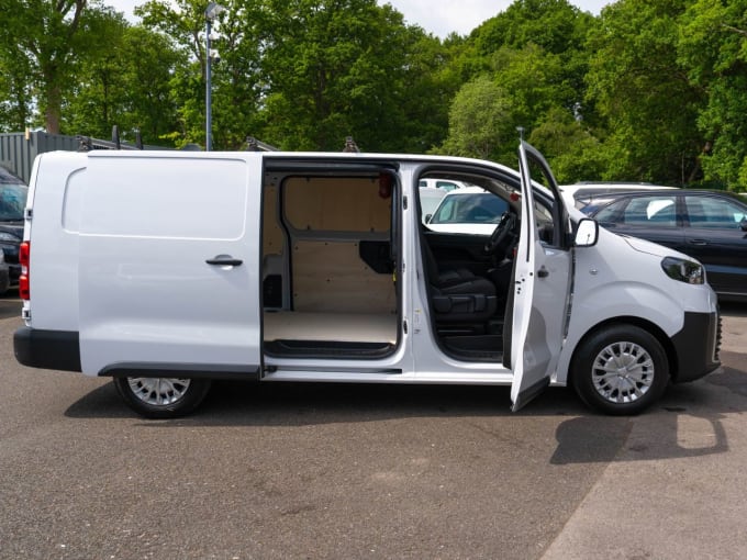 2025 Toyota Proace