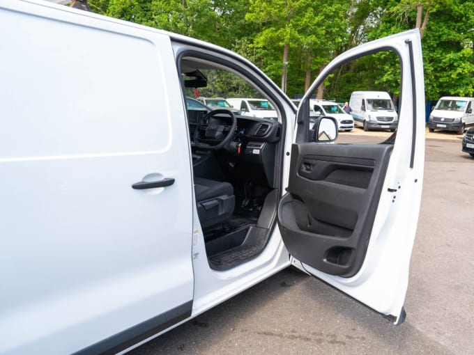 2025 Toyota Proace