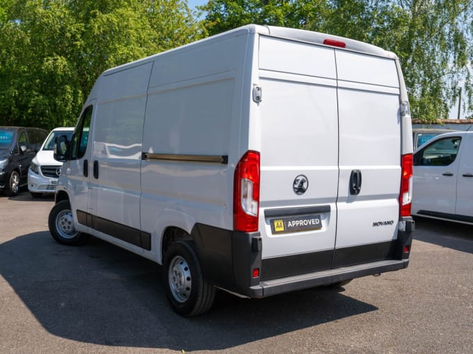2025 Vauxhall Movano