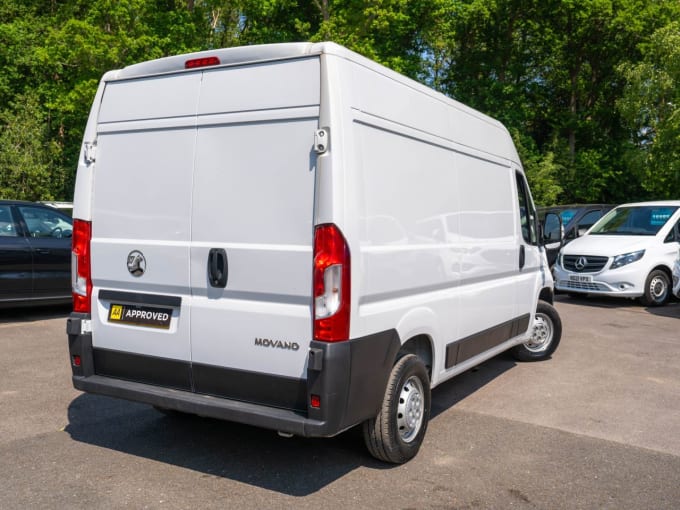 2025 Vauxhall Movano