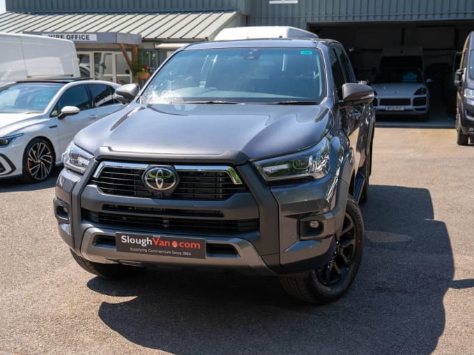 2025 Toyota Hi-lux