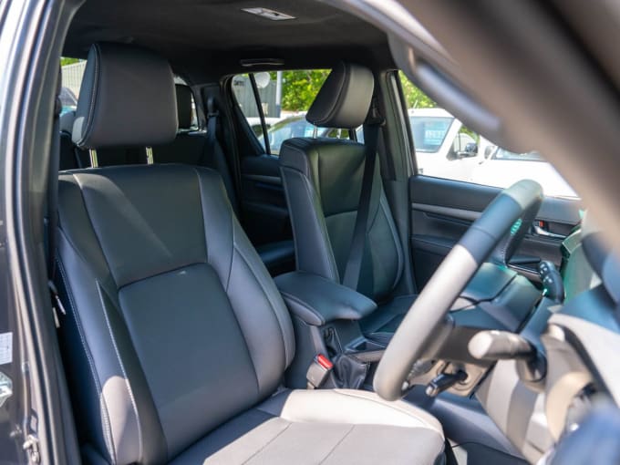 2025 Toyota Hi-lux