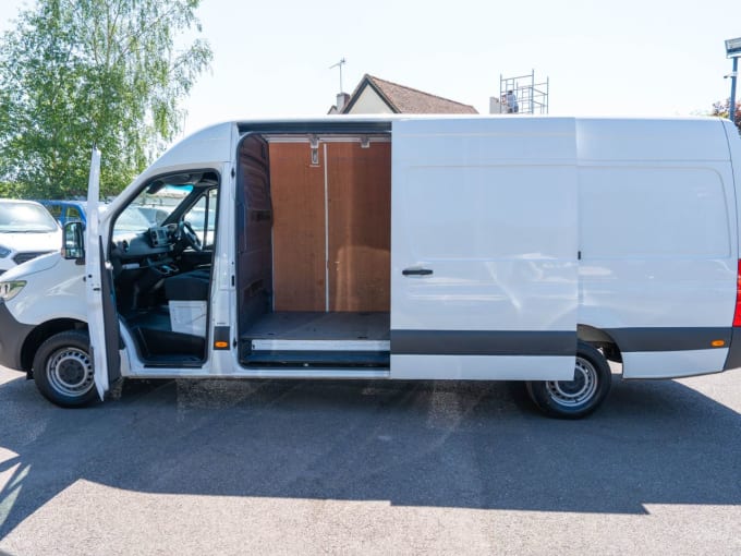 2025 Mercedes-benz Sprinter