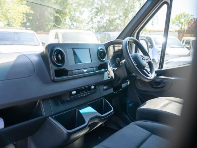 2025 Mercedes-benz Sprinter
