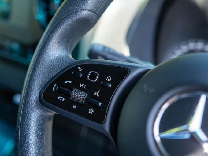 2025 Mercedes-benz Sprinter