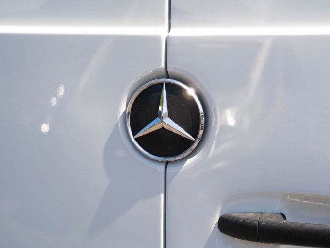 2025 Mercedes-benz Sprinter
