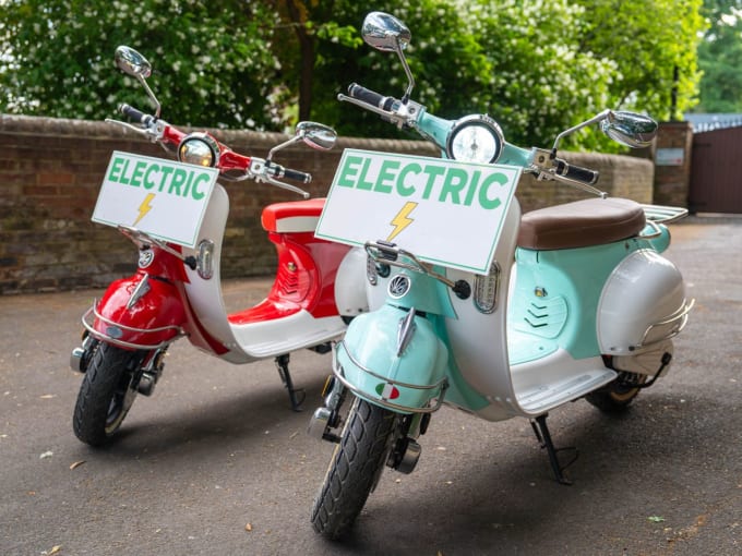 2025 Sakura Ev 3000