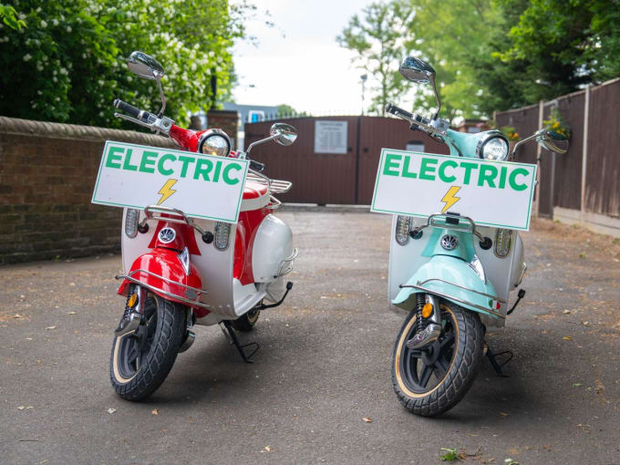 2025 Velo Ev 3000