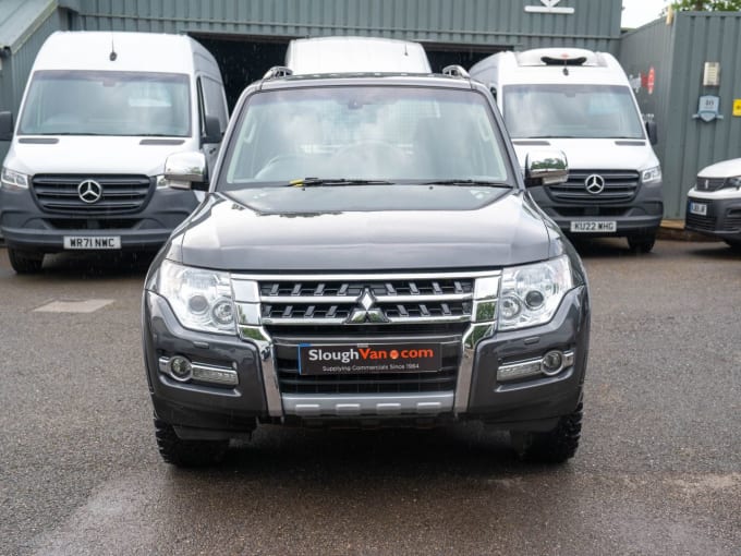 2025 Mitsubishi Shogun