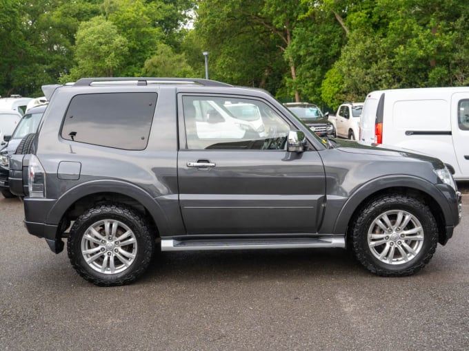 2025 Mitsubishi Shogun