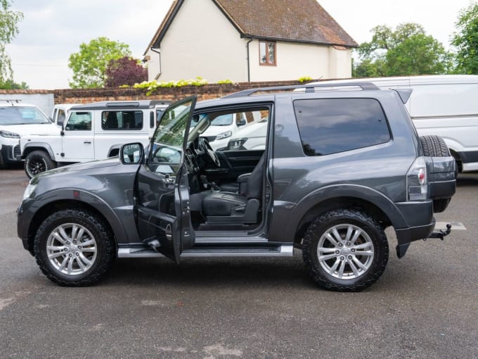 2025 Mitsubishi Shogun