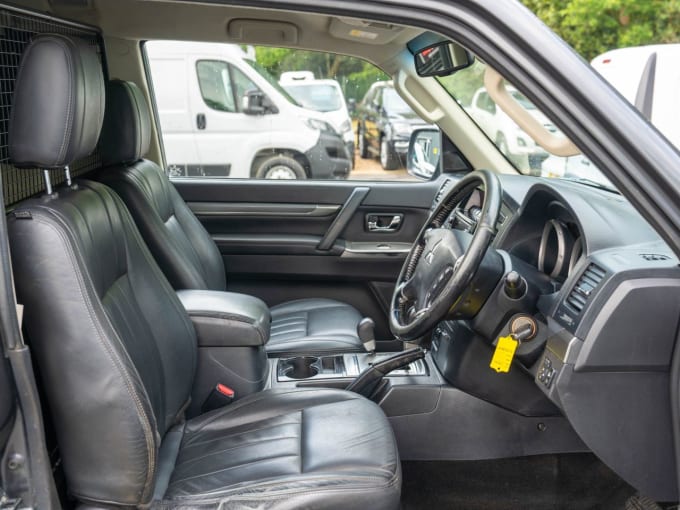 2025 Mitsubishi Shogun
